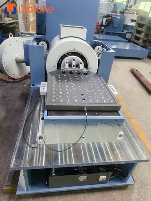 Mesa vibratoria de 3 ejes Sistema de prueba de vibración para pruebas de baterías Cumple con IEC62133