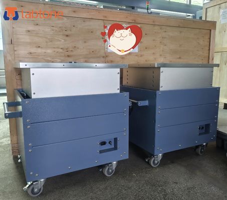 Mesa vibratoria mecánica para pruebas de vibración de componentes electrónicos con rango de frecuencia de 5-80 Hz y carga útil máxima de 50 kg